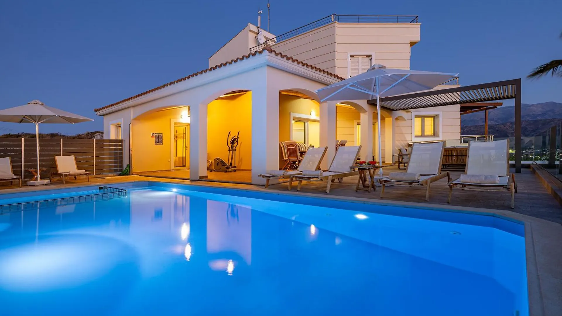 Karmilos Hill Villa Chania