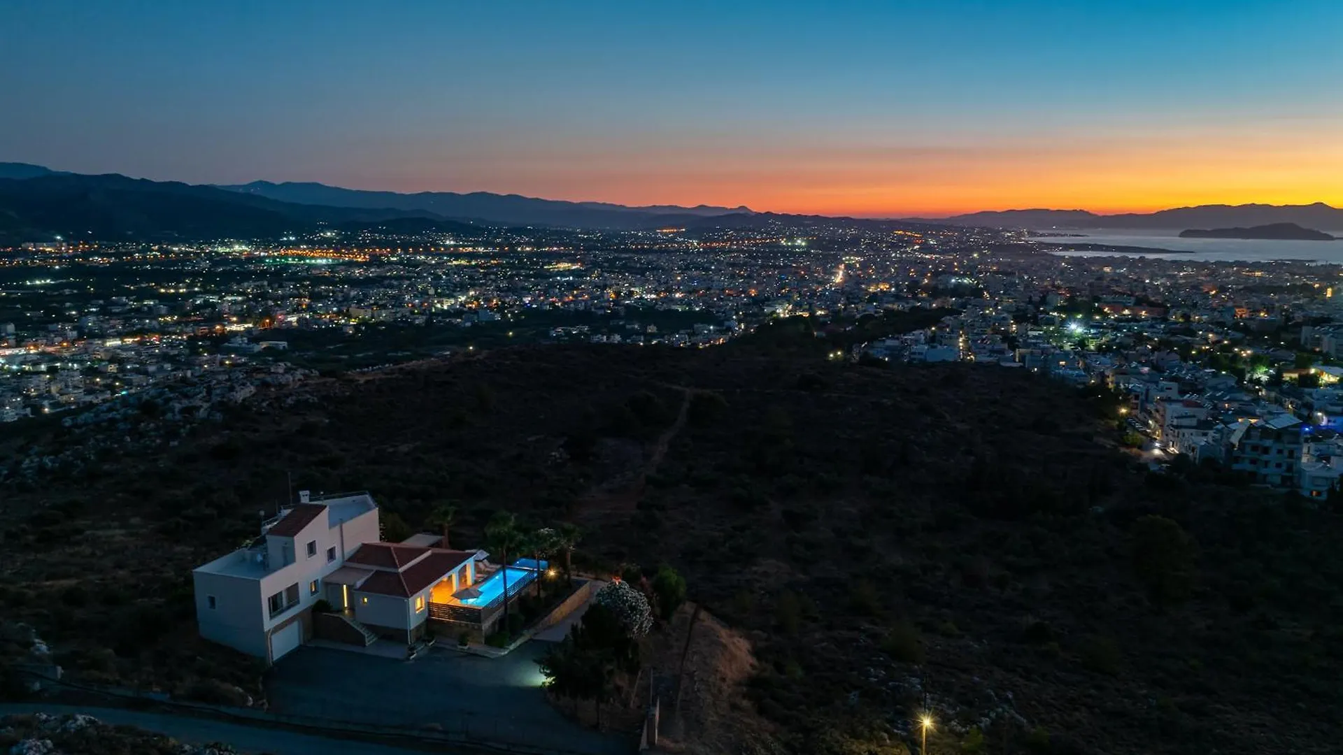 Karmilos Hill Villa Chania
