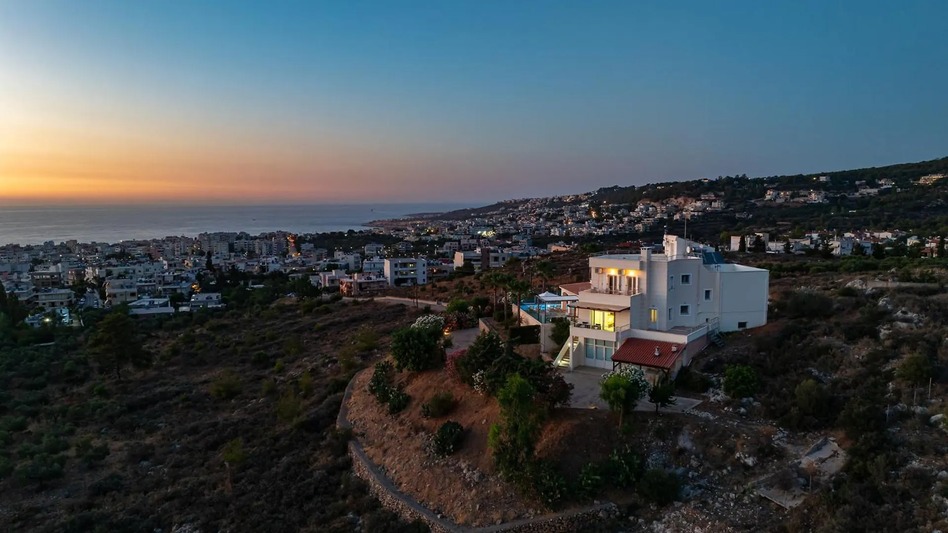 Karmilos Hill Villa Chania  0*, Chania (Crete) Greece
