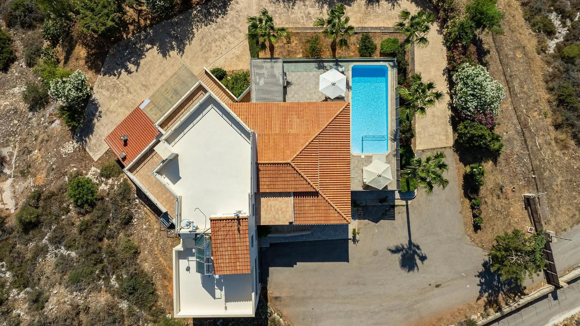 Karmilos Hill Villa Chania